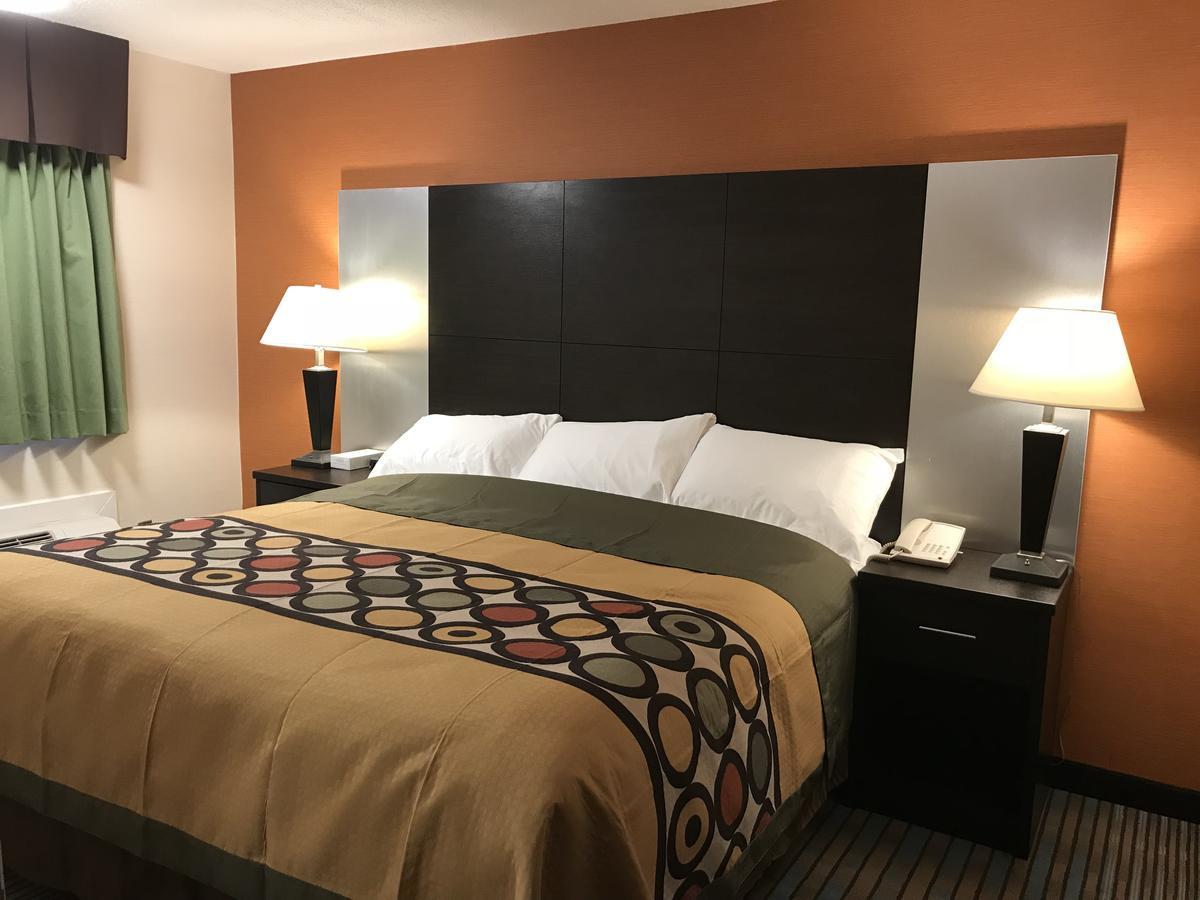 Bay Hill Inns & Suites Neepawa Eksteriør billede