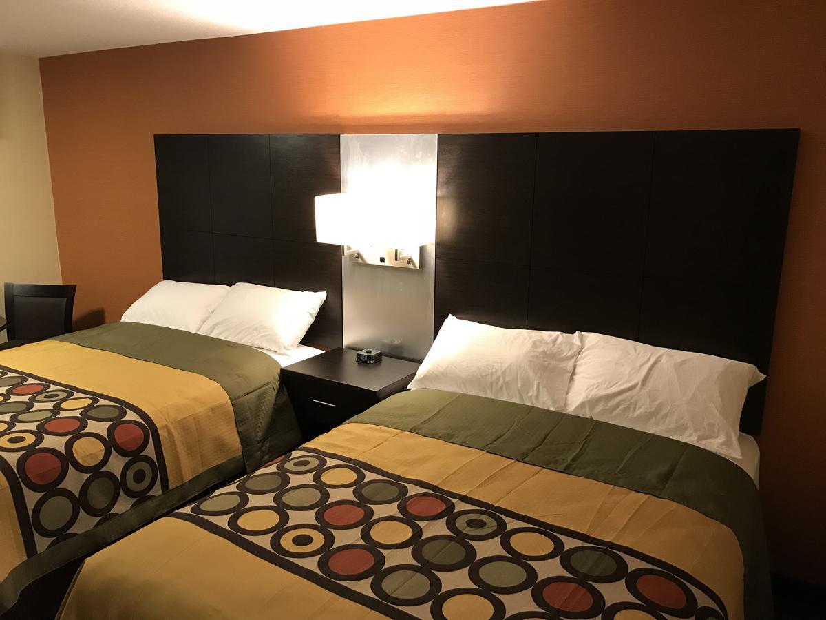 Bay Hill Inns & Suites Neepawa Eksteriør billede