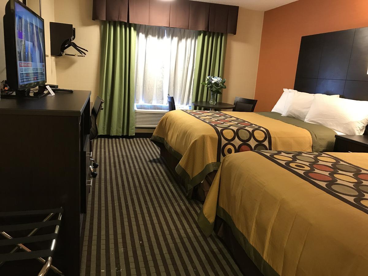 Bay Hill Inns & Suites Neepawa Eksteriør billede
