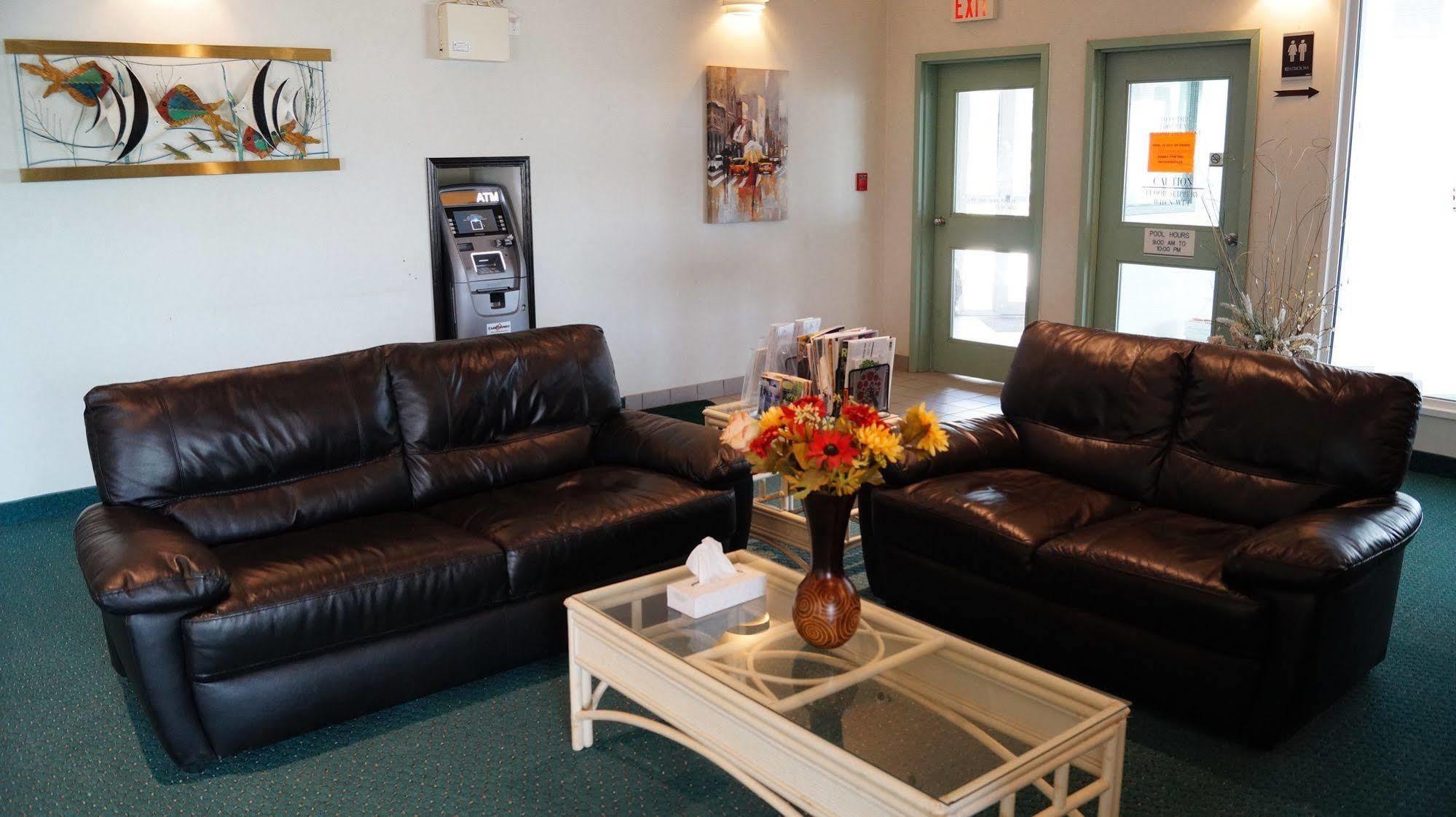 Bay Hill Inns & Suites Neepawa Eksteriør billede
