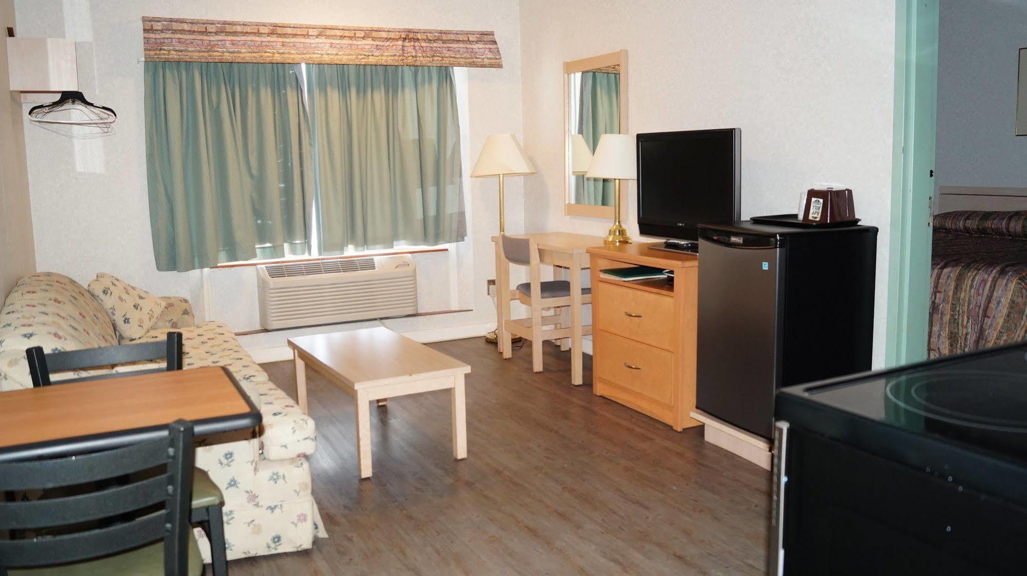 Bay Hill Inns & Suites Neepawa Eksteriør billede