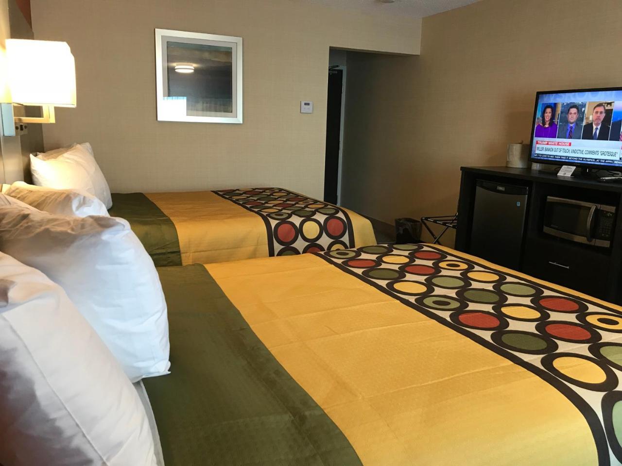 Bay Hill Inns & Suites Neepawa Eksteriør billede